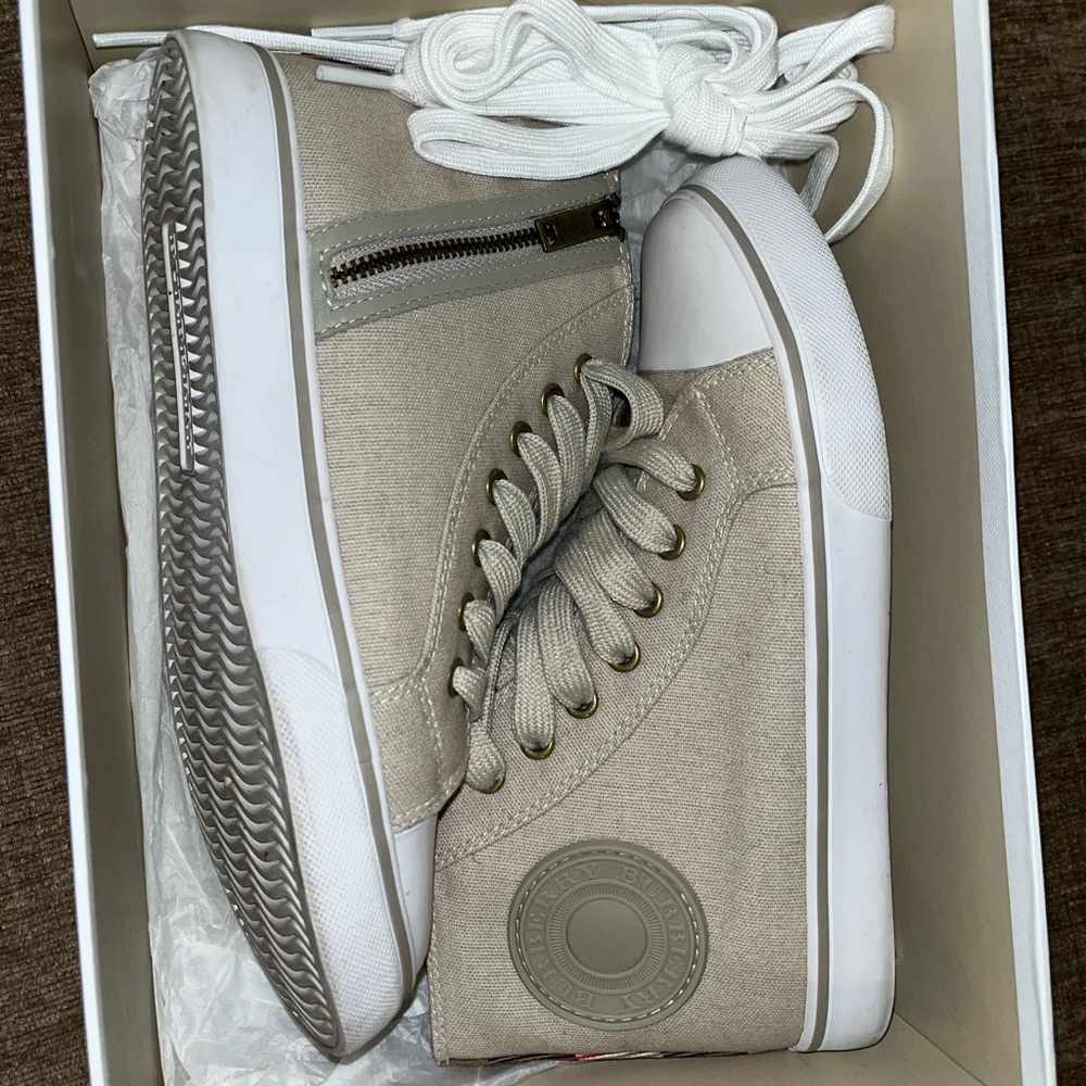 Kids Burberry high tops